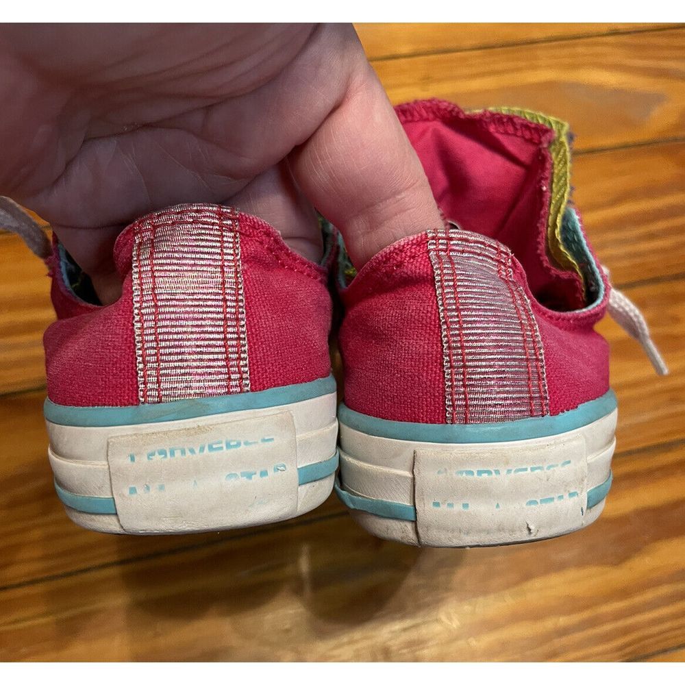 Converse All Star Hot Pink Low Top Shoes With Multicolored Tongue Size Girls 13 - Picture 8 of 10